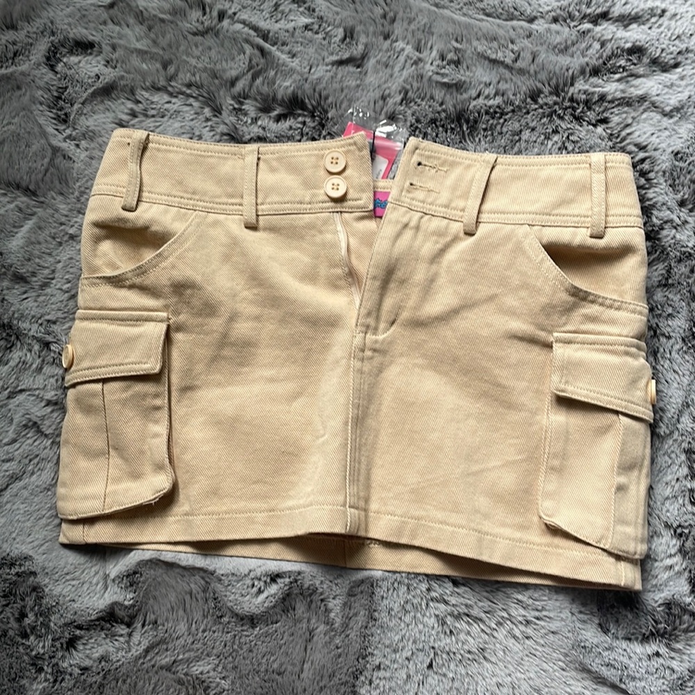 Mini cargo skirt
